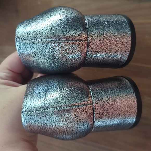 VINCE Rafe pointy toe block heel pumps - Picture 7 of 13